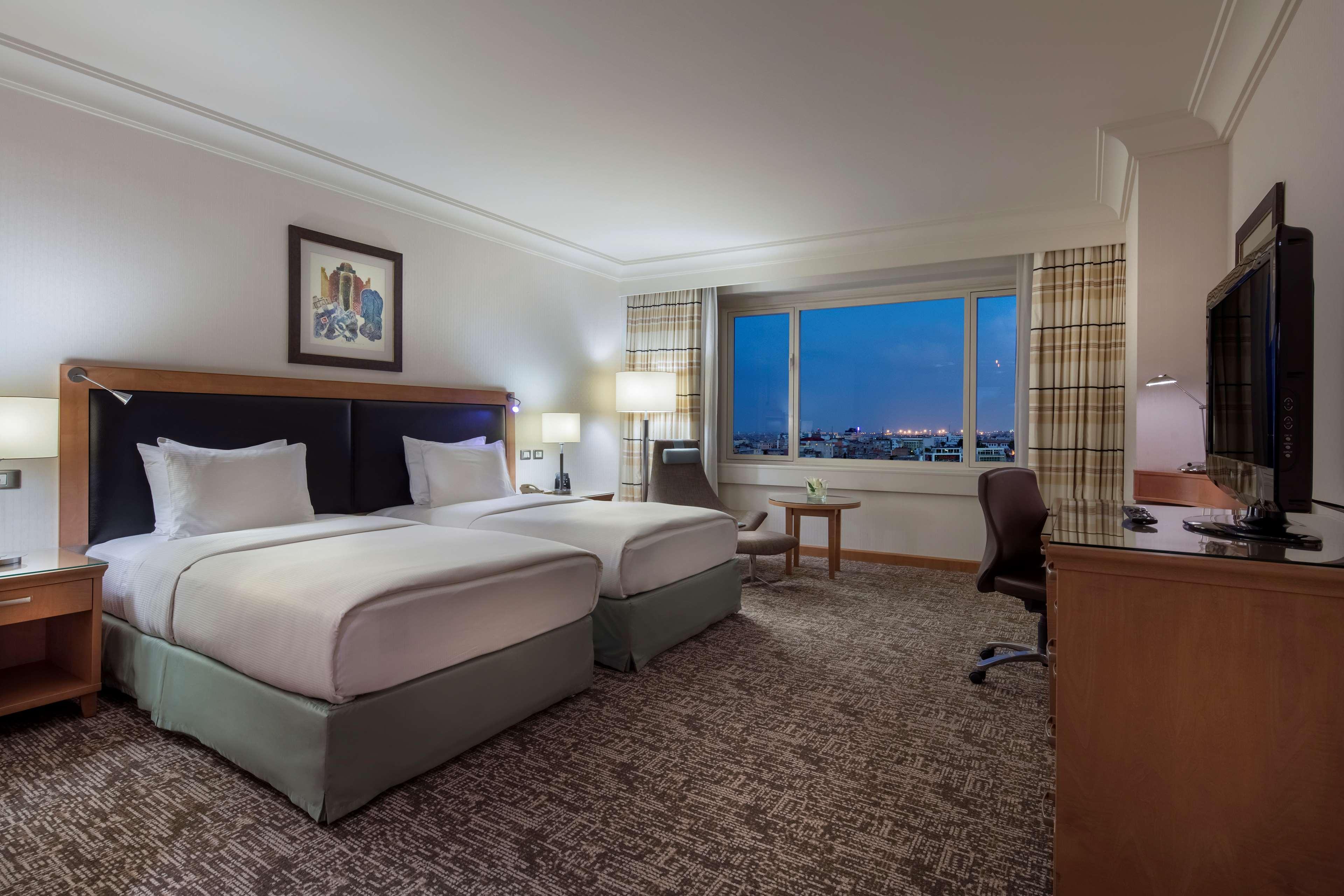 Adana Hiltonsa Hotel Exterior photo