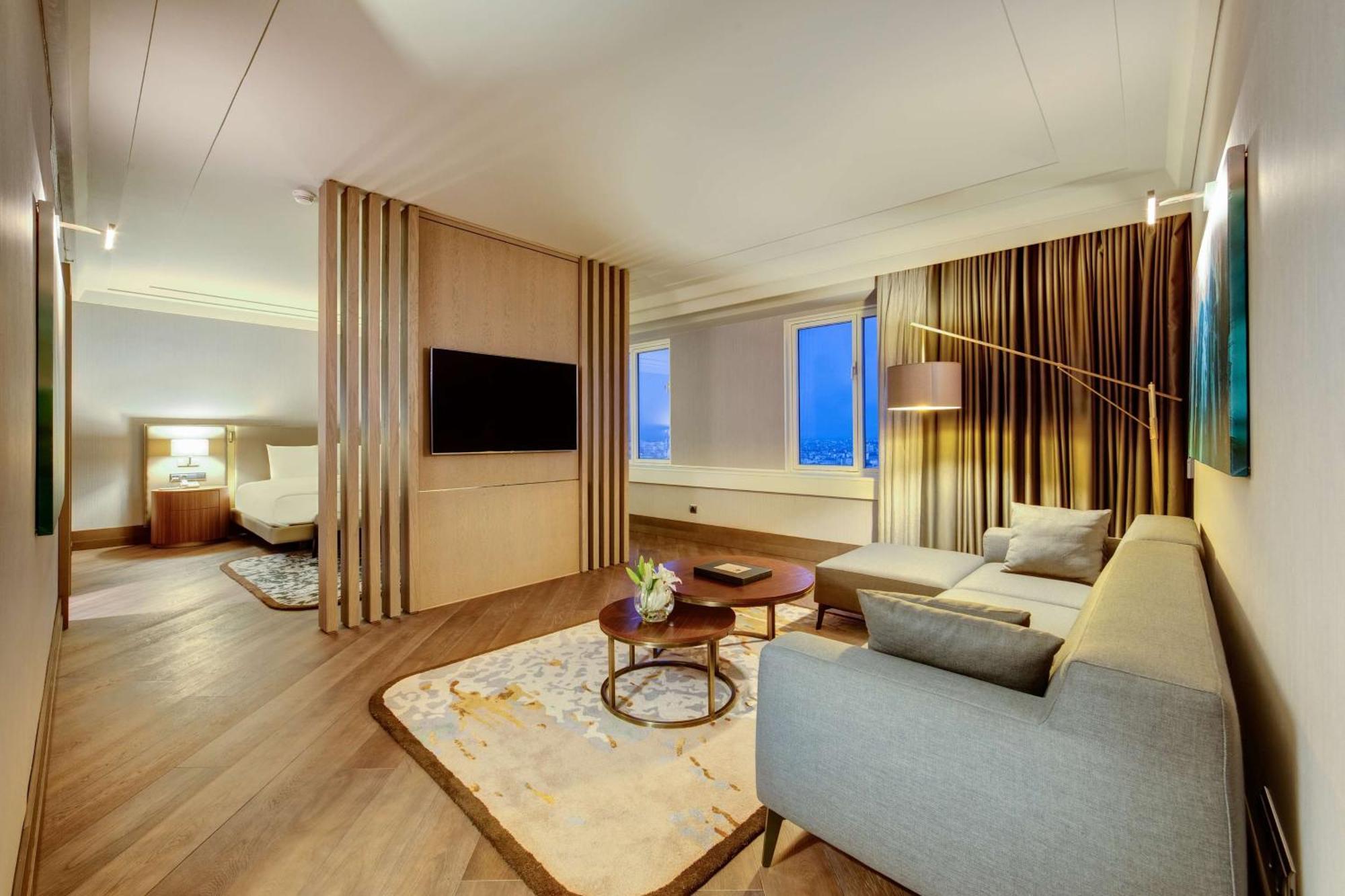 Adana Hiltonsa Hotel Exterior photo
