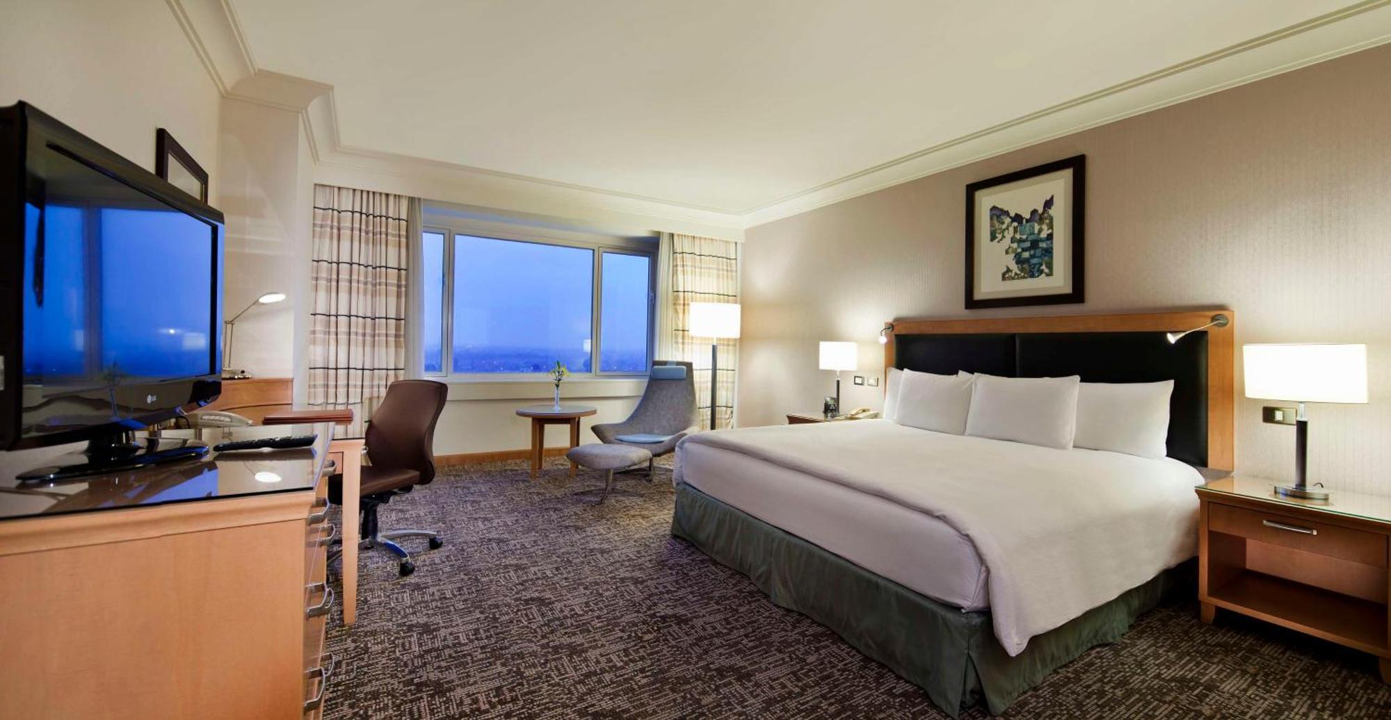 Adana Hiltonsa Hotel Exterior photo